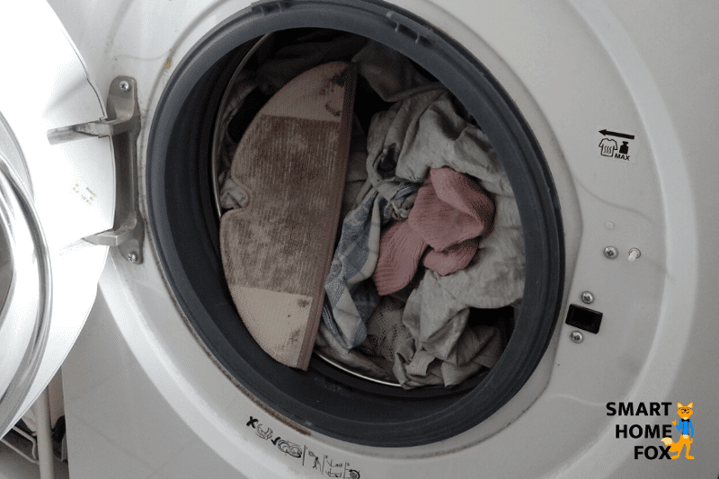 Ein Wischmopp in der Waschmaschine